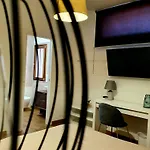 N'est - Di Design In Centro Storico A Vendégház