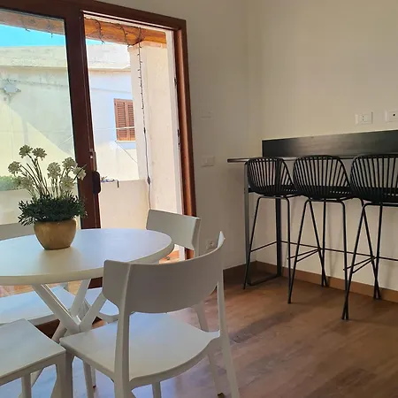게스트하우스 N'est - Di Design In Centro Storico A 오로세
